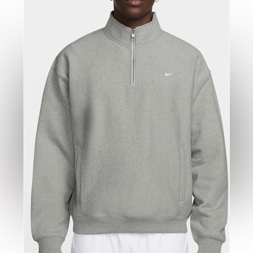 Nike Light Gray Quarter-Zip Pullover NWT